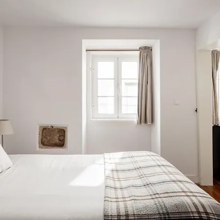 Cozy Nest In Santa Catarina * Lisboa